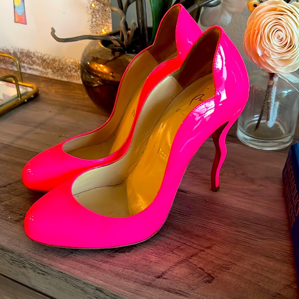 Christian Loub pumps